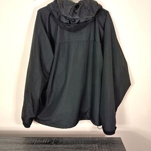 Frogg Toggs men's black jacket EUC Size L